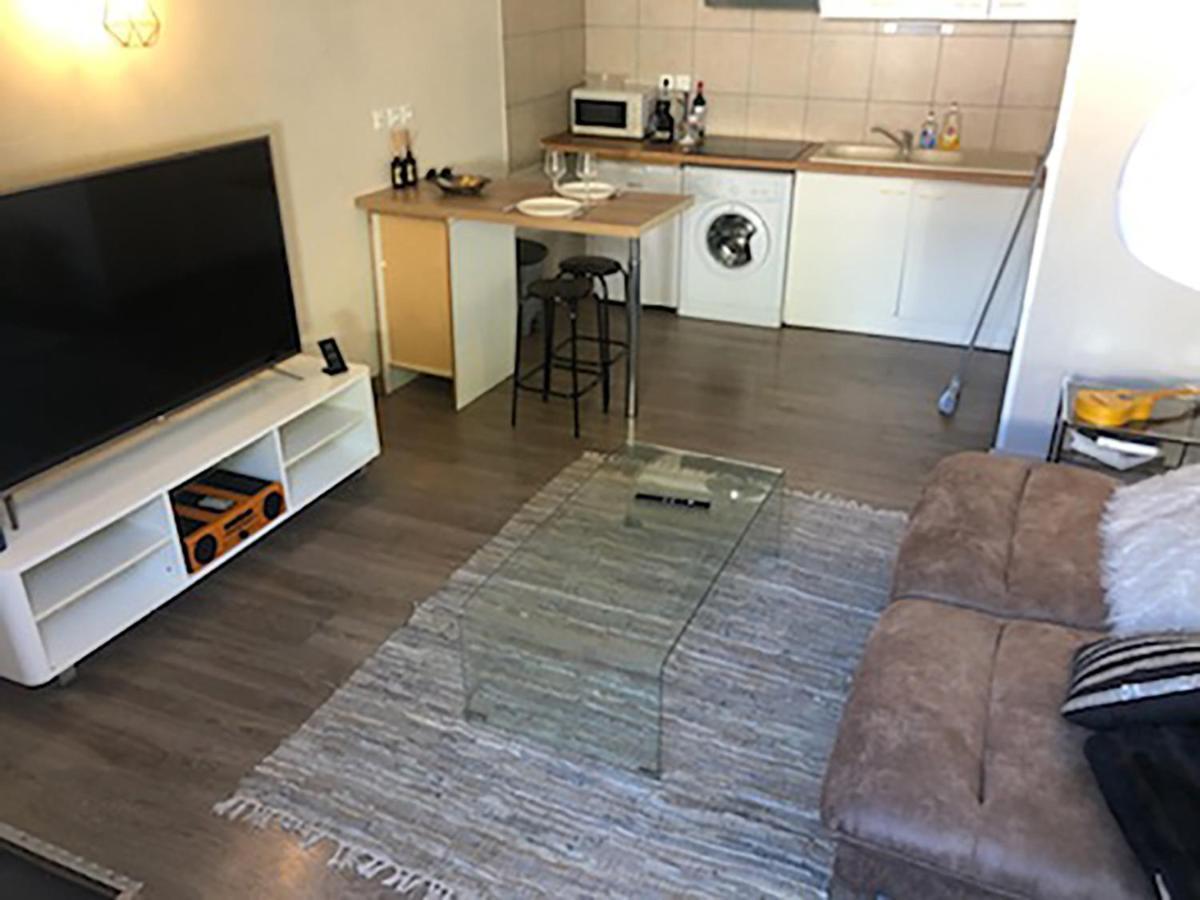 Studio Duplex Avec Jardin Terrasse La Genette Le Mail Apartment La Rochelle  Exterior photo